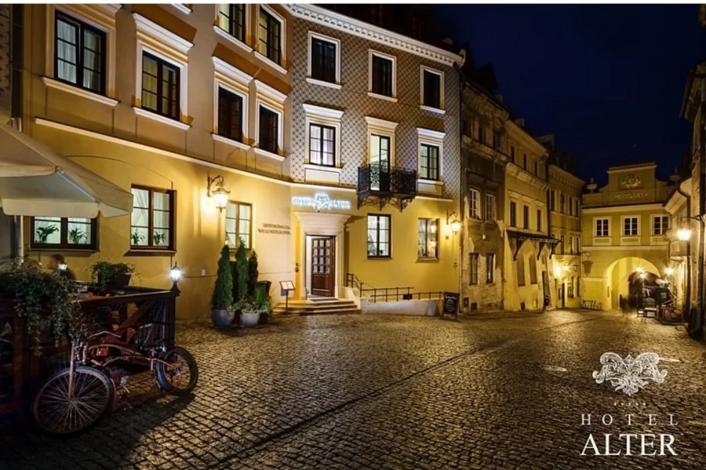 Historic exterior of Alter Hotel in Lublin