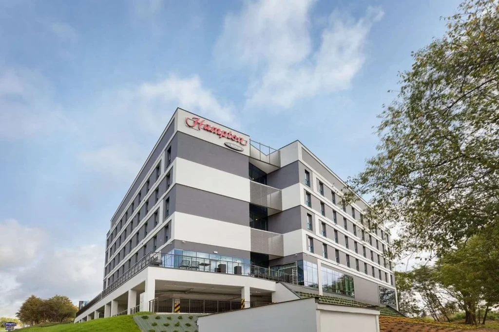 odern exterior of Hampton by Hilton Lublin
