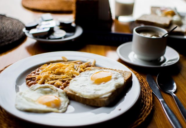 hotel breakfast